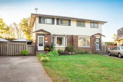 Semi-Detached in Niagara Falls
