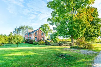 Detached in Kawartha Lakes