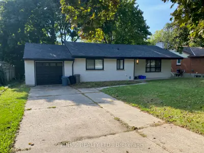292 Sarnia Road, London North, On N6g 1n3
