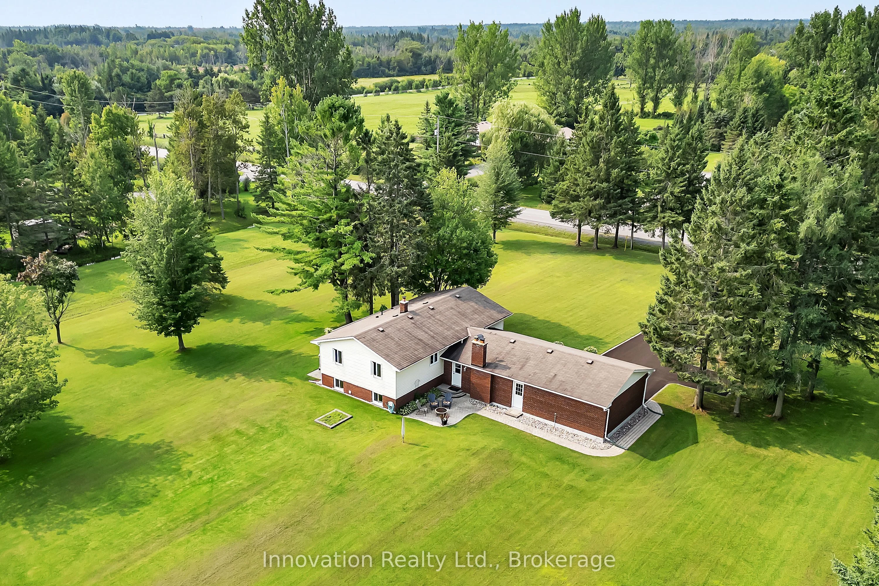1032 William Mooney Road, Carp - Huntley Ward, ON K0A 1L0