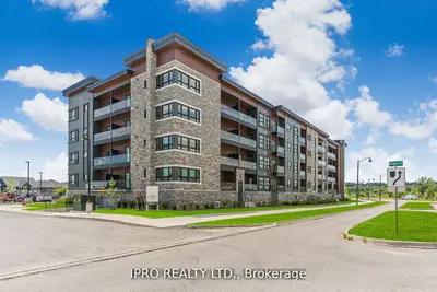 Condo Apartment in Pelham