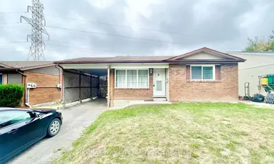Detached in Waterloo