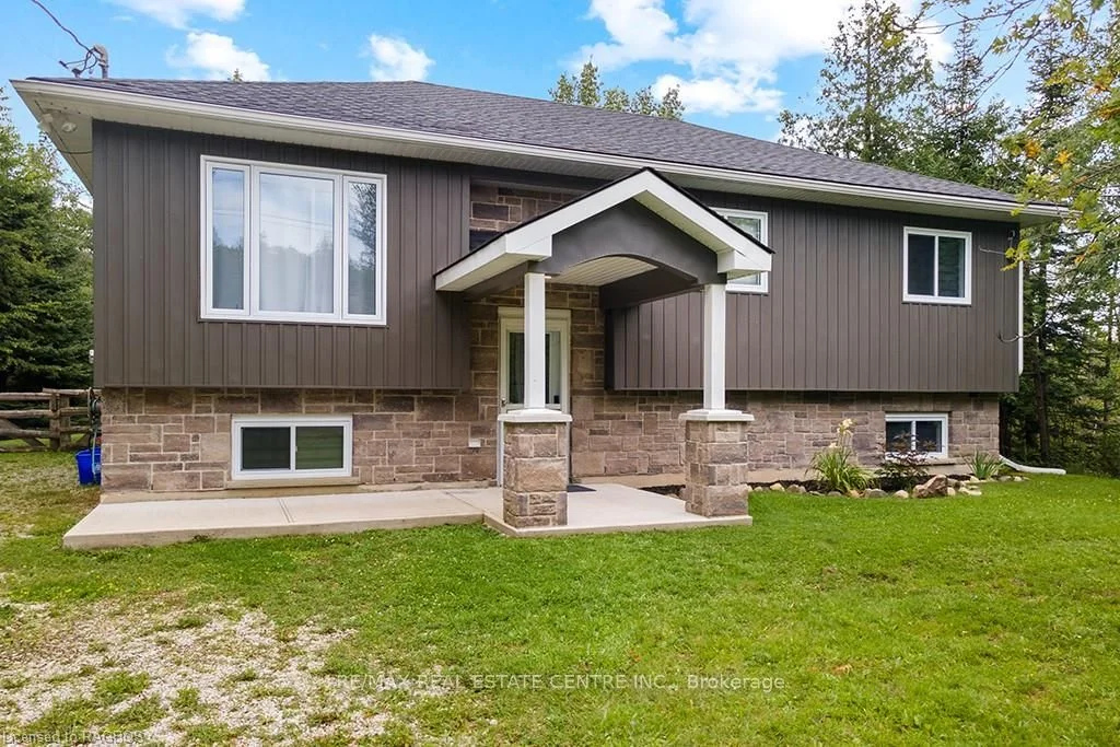 619 Pike Bay Road, Northern Bruce Peninsula, On N0h 2t0