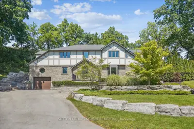 Detached in Hamilton