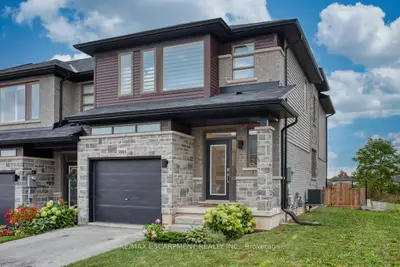 Att/Row/Townhouse in Lincoln