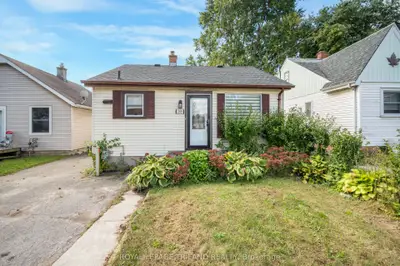 Detached in London East
