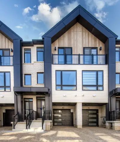 Att/Row/Townhouse in Brant