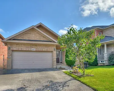 Detached in Lincoln