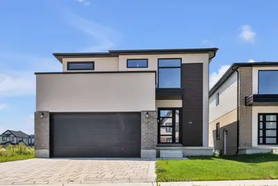 Detached in Middlesex Centre
