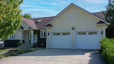 Detached in West Elgin