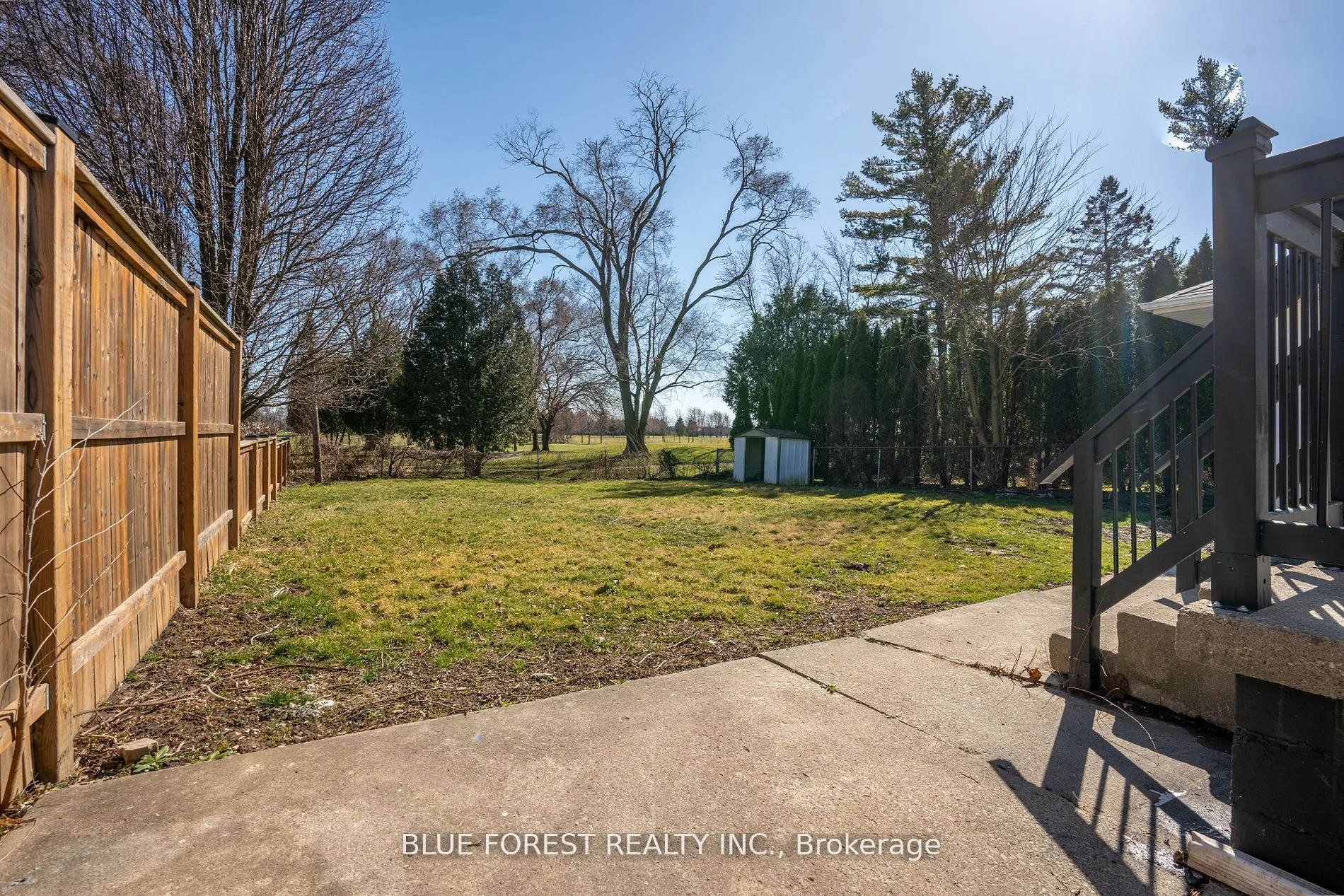 416 INDIAN CREEK Road, Chatham-Kent, ON N7M 2E2