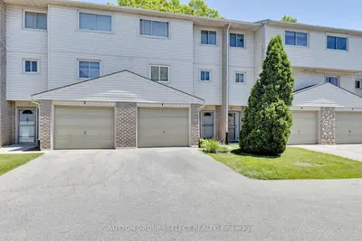 300 Sandringham Crescent 4, London South, On N6c 5b4