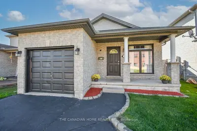 Detached in London North
