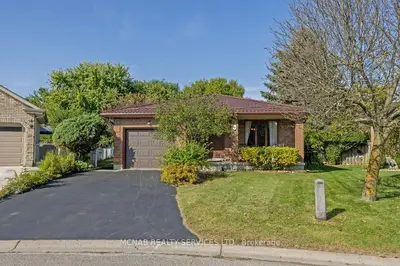 Detached in London East
