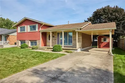 Detached in Welland