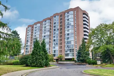 Condo Apartment in Waterloo
