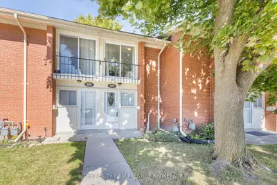 Condo Townhouse in London East