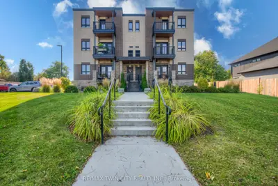 Condo Townhouse in Cambridge