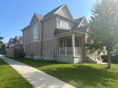 Detached in Brantford