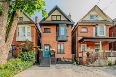 Detached in Hamilton