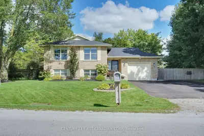Detached in Strathroy-Caradoc