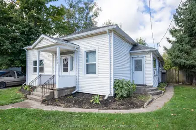 Duplex in Strathroy-Caradoc