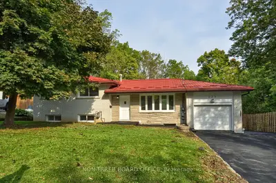 Detached in Cambridge