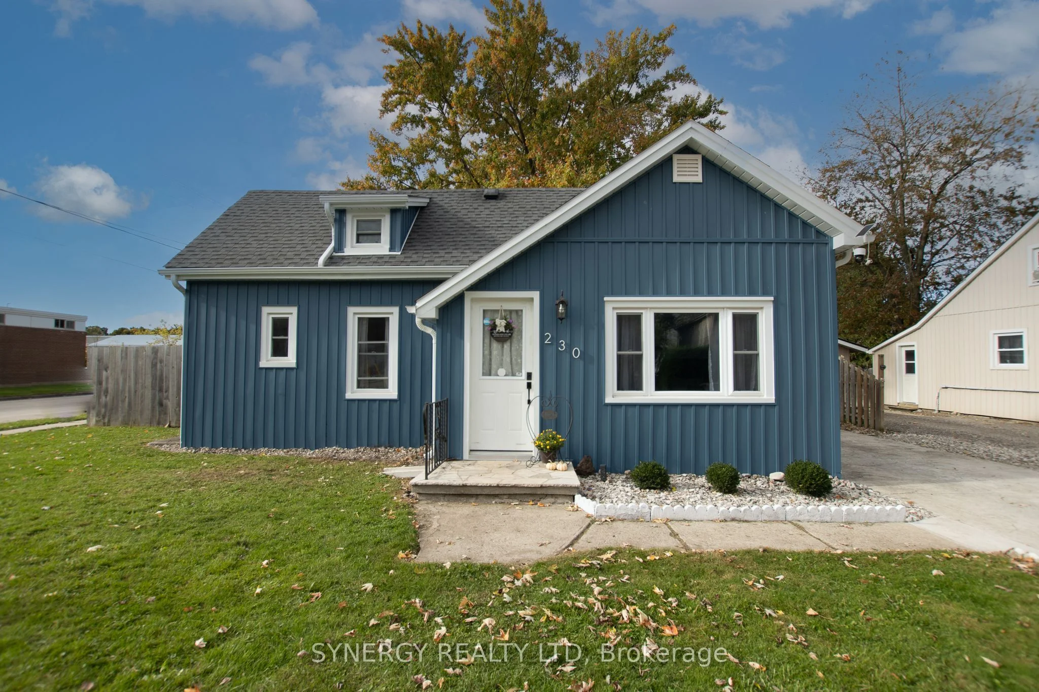 Detached in Southwest Middlesex
