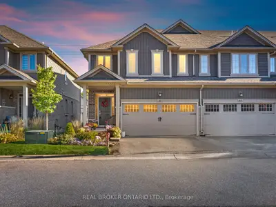 Att/Row/Townhouse in Brant