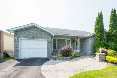 Detached in Quinte West