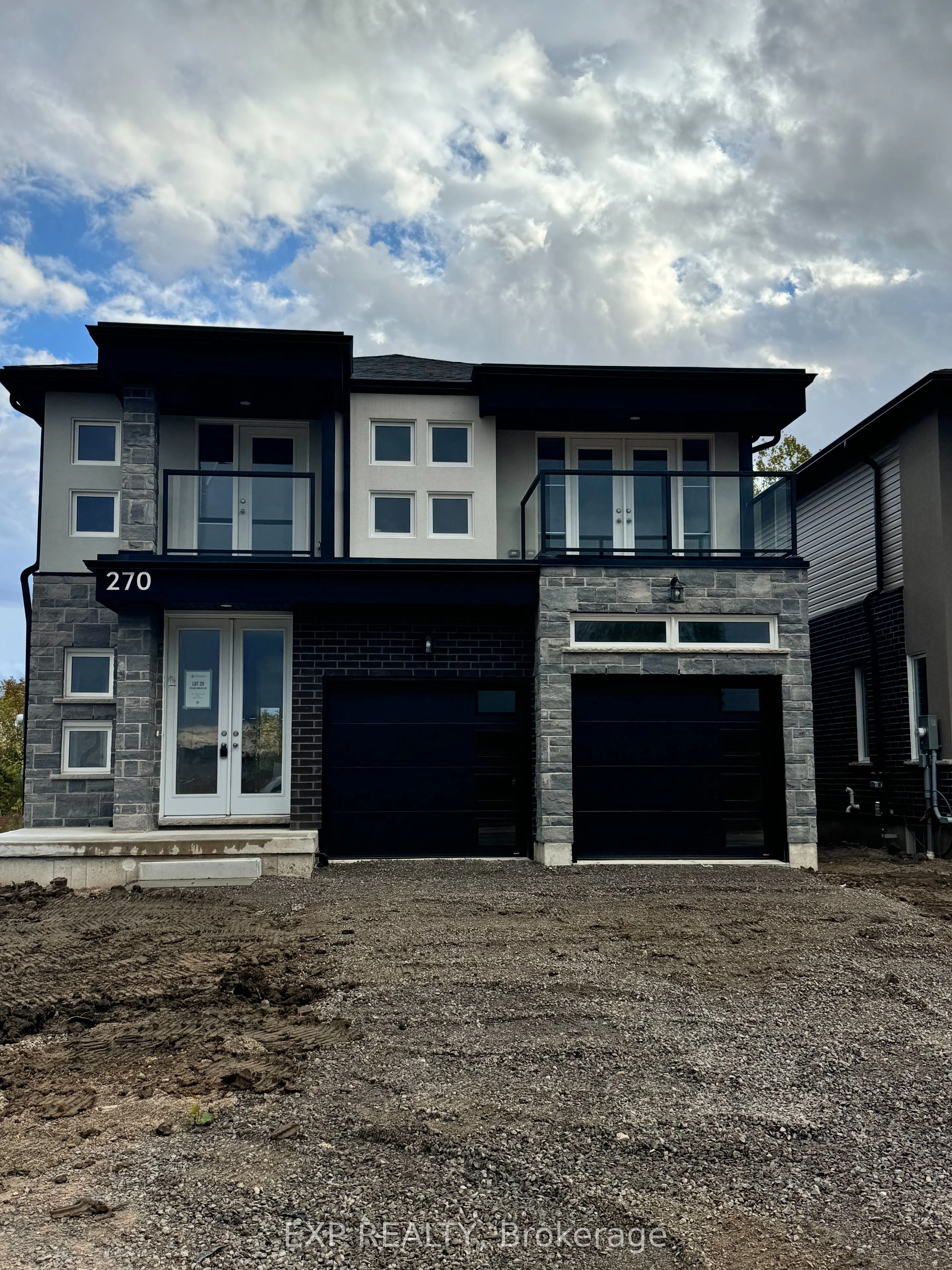 270 Wellandvale Drive, Welland, On L3c 7c6