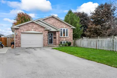 Detached in London East