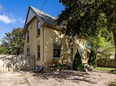 Detached in London North