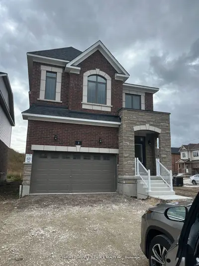3 Garland Avenue, Cambridge, On N1t 0e7