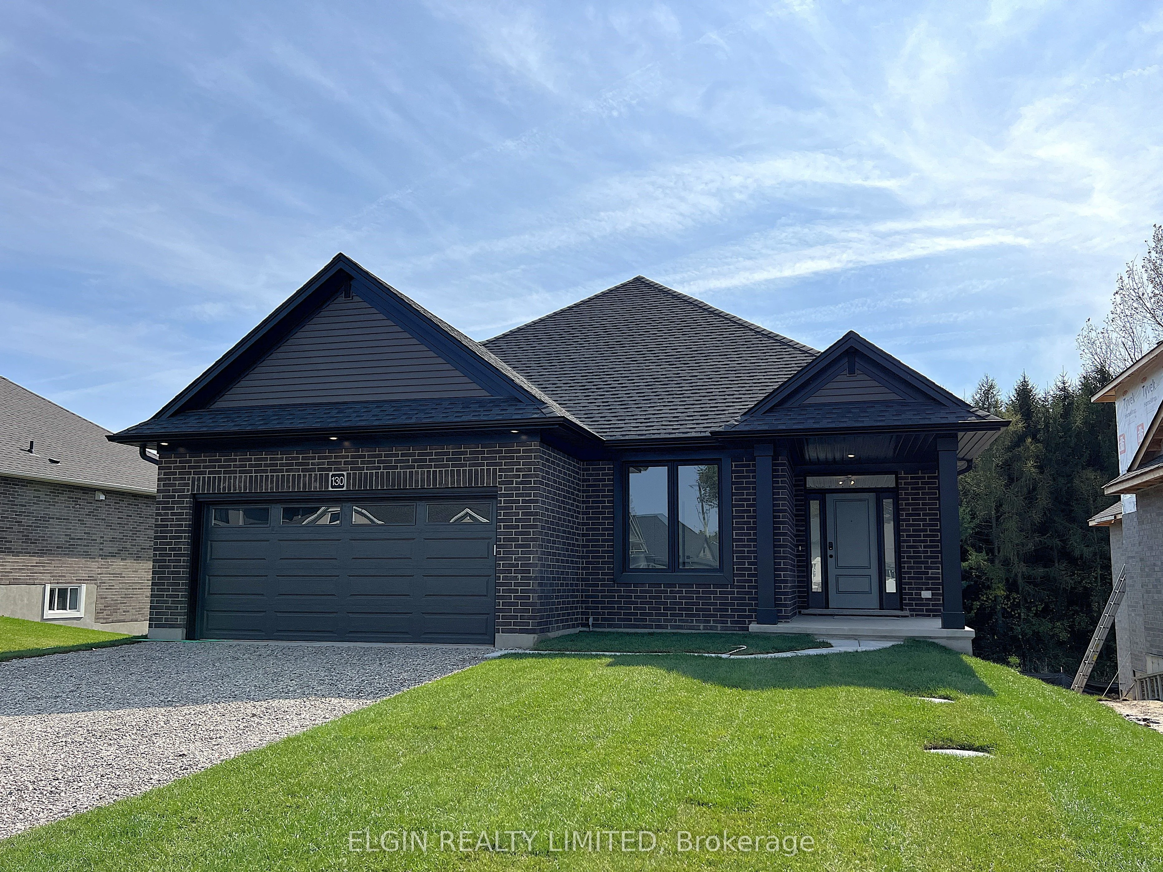 Detached in South-West Oxford