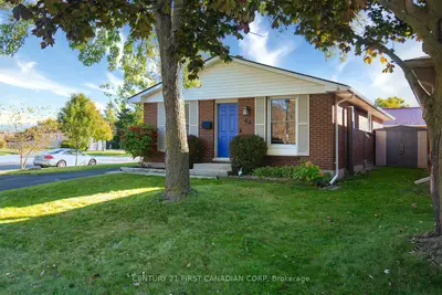 Detached in London South