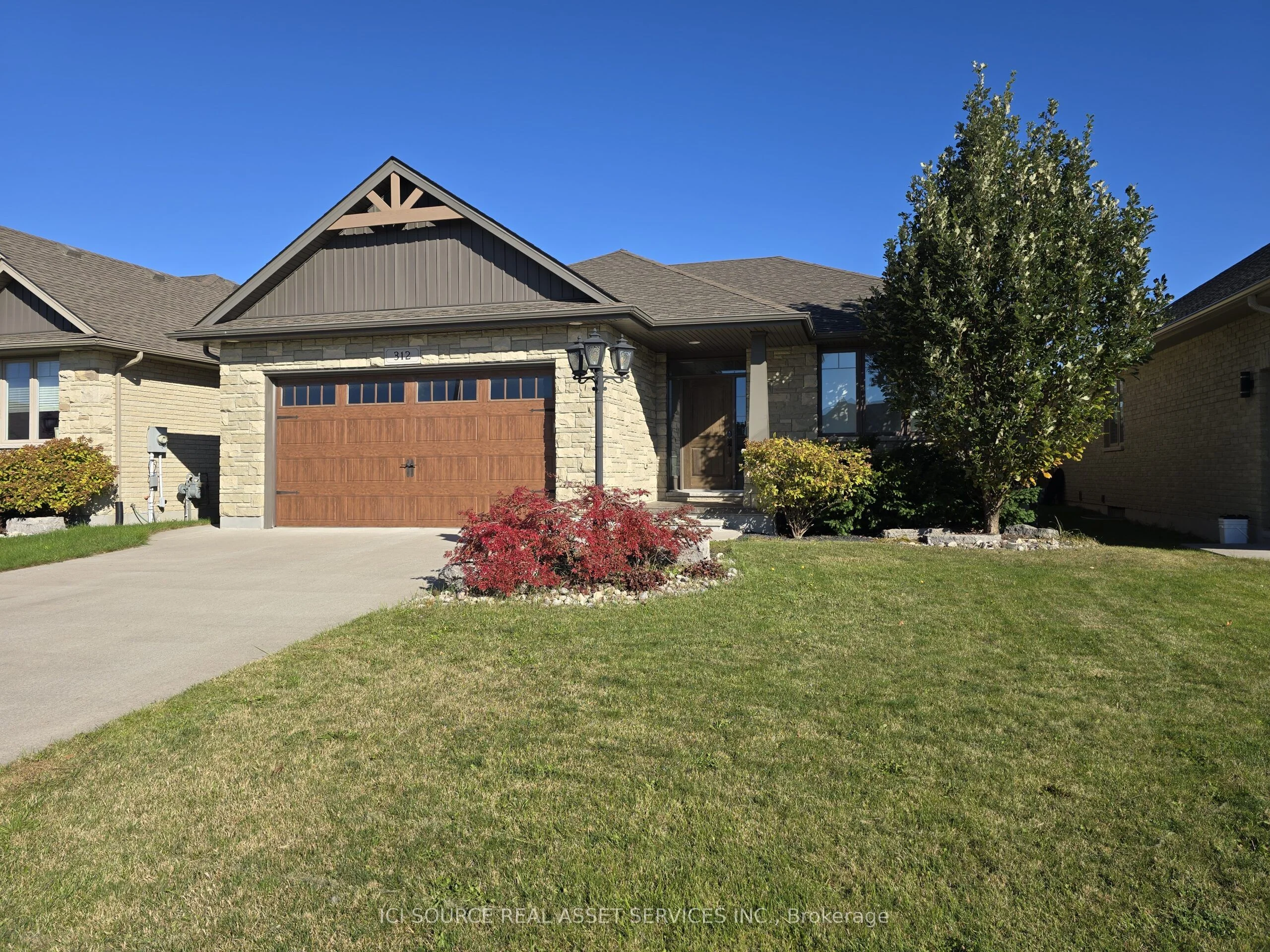 312 Graham Coughtry Court, Sarnia, On N7w 0a8