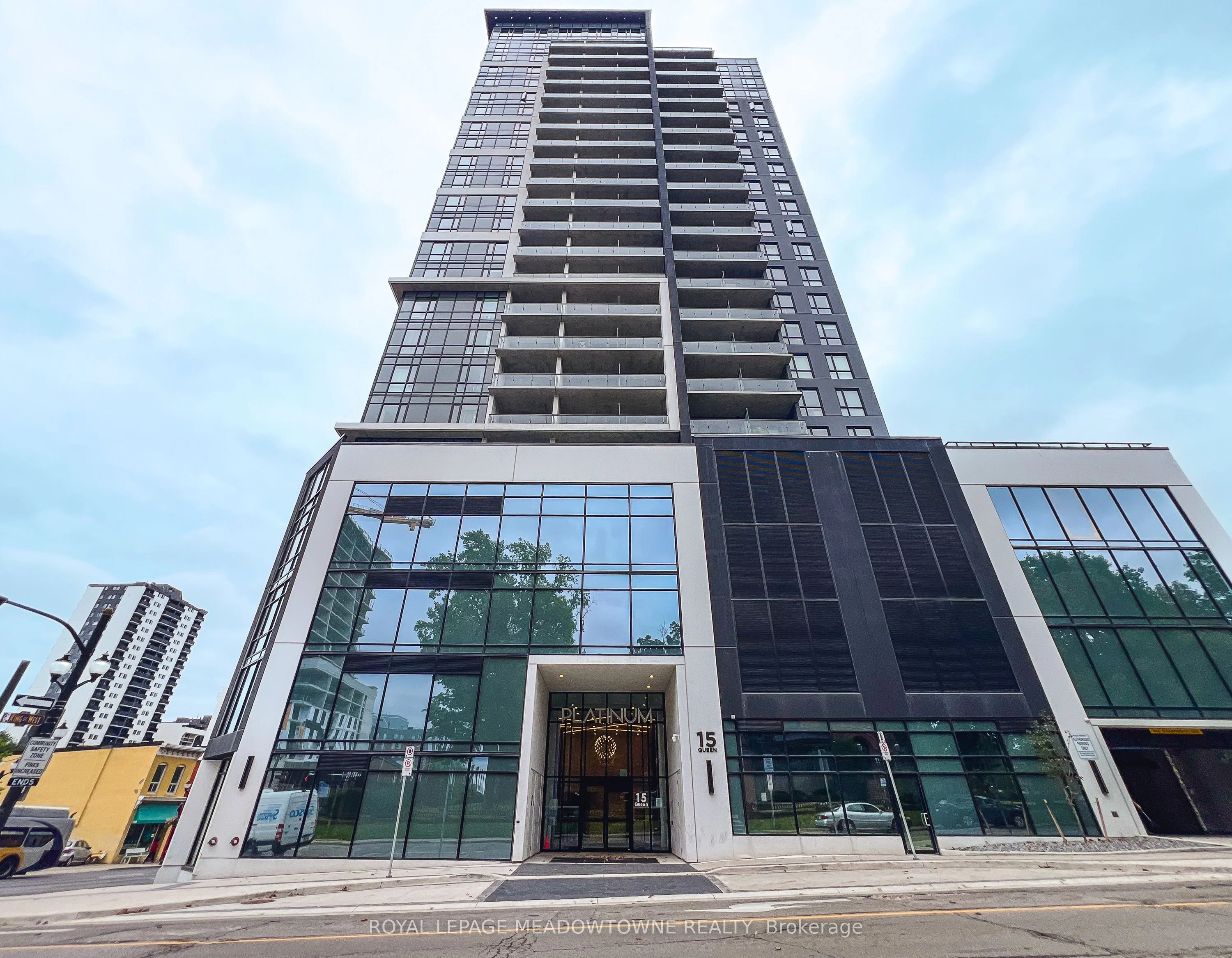 Condo Apartment in Hamilton