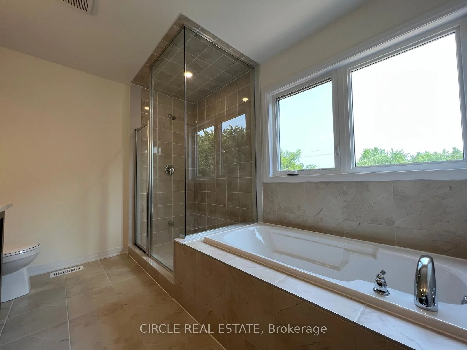 473 Adelaide Street, Wellington North, ON N0G 1A0