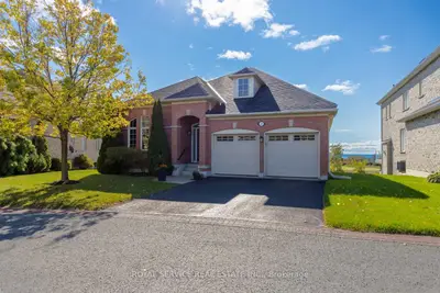 48 Fenton Lane, Port Hope, On L1a 0a3