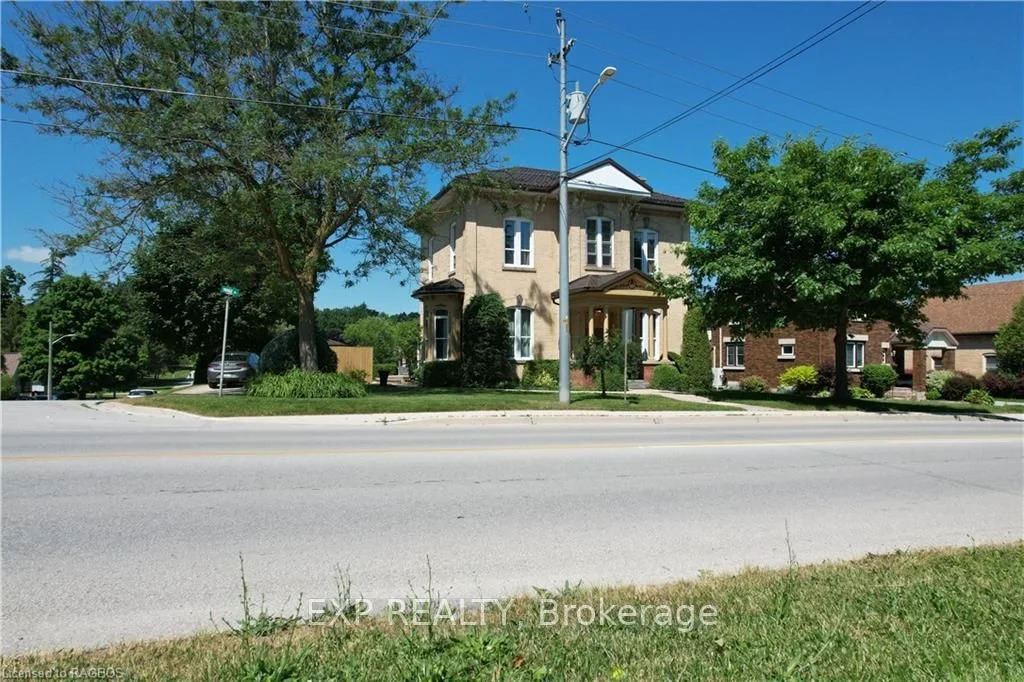 629 Yonge Street S, Brockton, On N0g 2v0