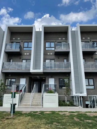 Condo Townhouse in Kitchener