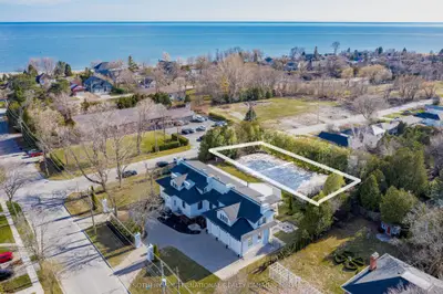 27/28 Clyde Street, Cobourg, On K9a 2s6