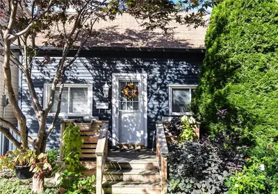 Detached in Hamilton