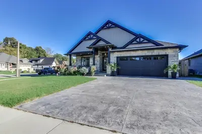 Detached in Central Elgin