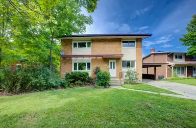 Detached in Waterloo