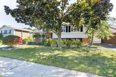 Detached in London South