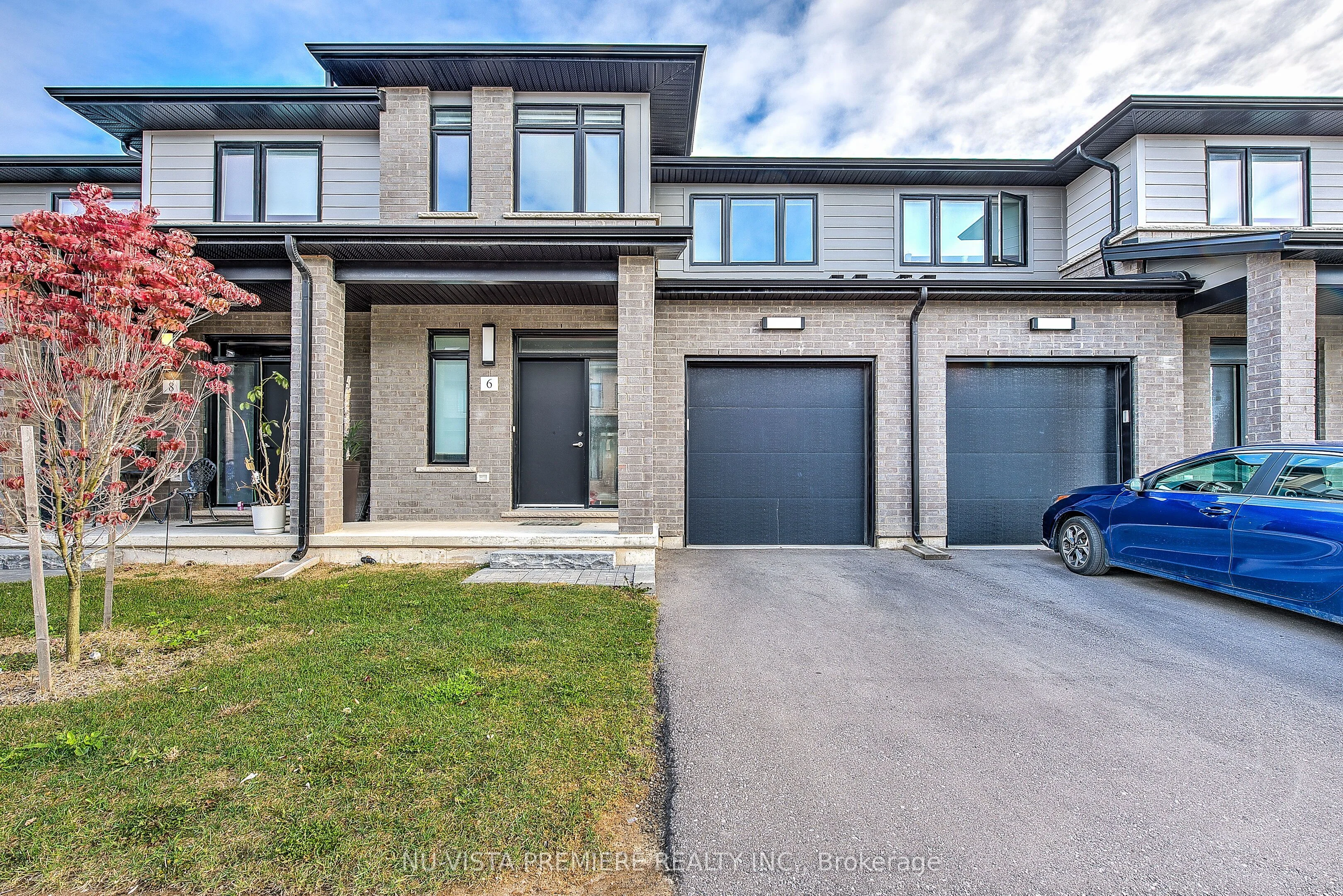 Vacant Land Condo in London South