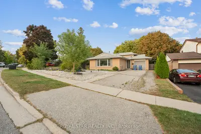 Detached in Guelph