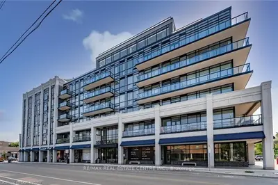 Condo Apartment in Hamilton